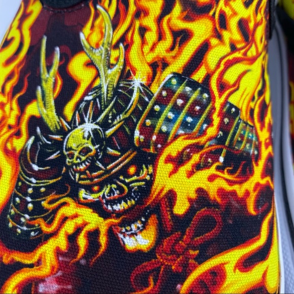 Vans Slip On Samurai Rising Sneakers Flames Skull - Picture 3 of 13